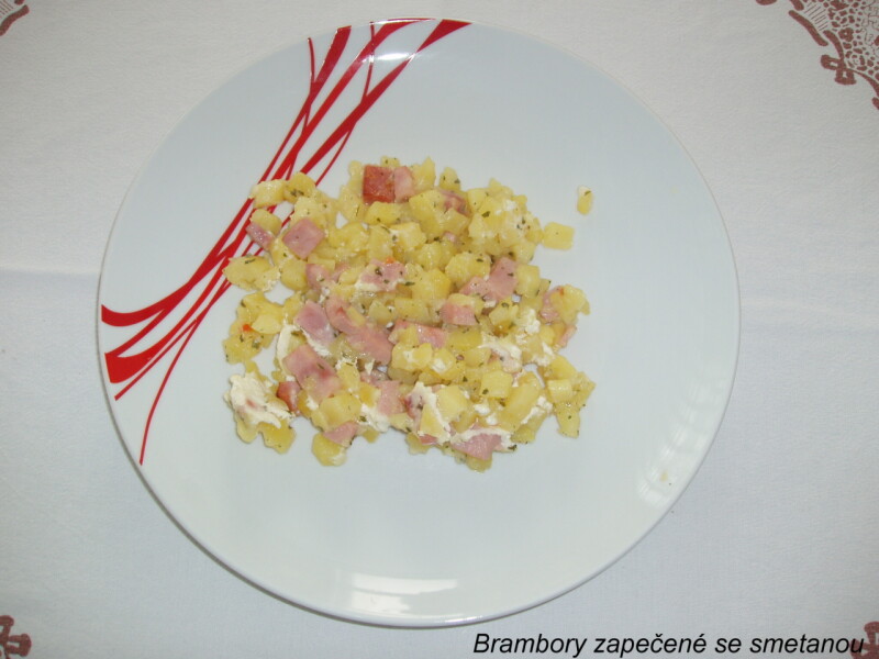 Brambory zapečené se smetanou